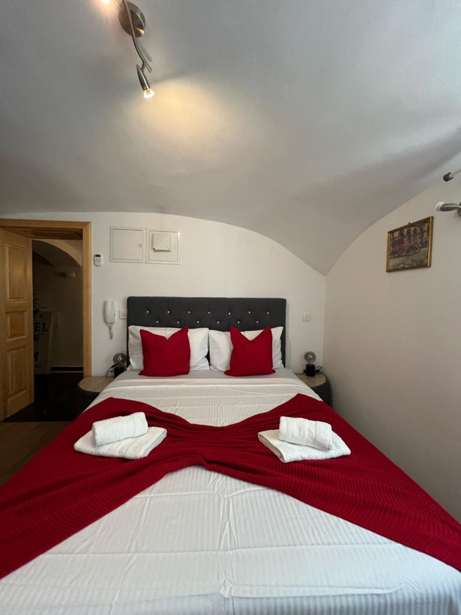 Hotel Siska Ljubljana Ngoại thất bức ảnh