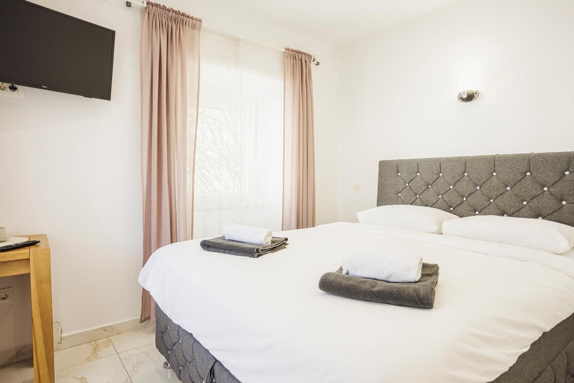 Hotel Siska Ljubljana Ngoại thất bức ảnh