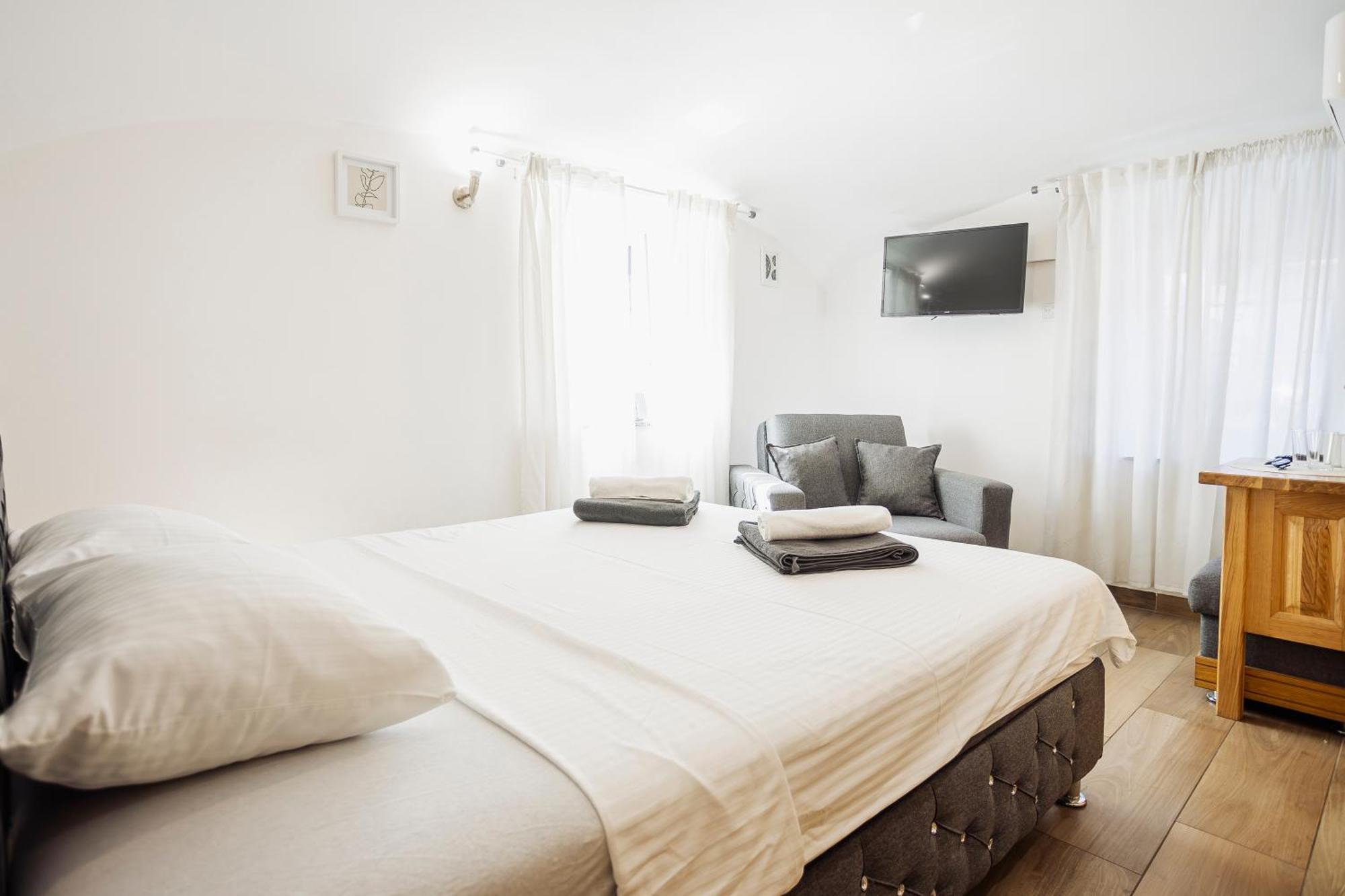 Hotel Siska Ljubljana Ngoại thất bức ảnh